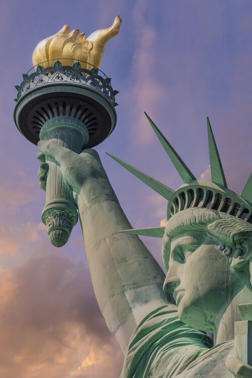 Canvas Print NEW YORK CITY Statue of Liberty at sunset