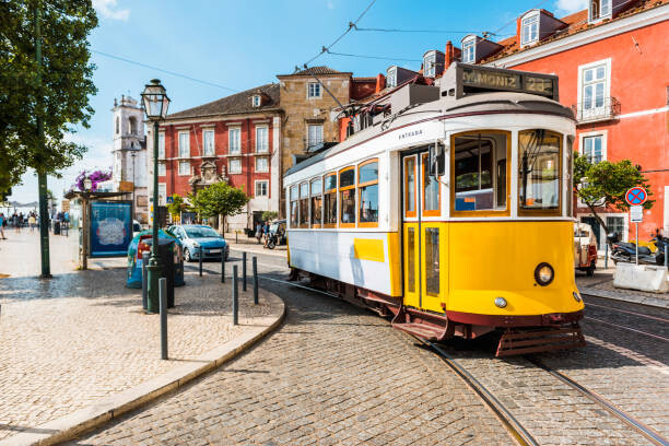 Canvas Print Old yellow tram on the streets