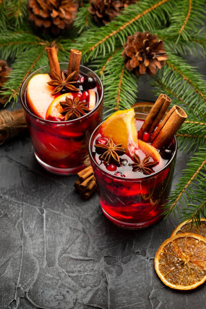 Canvas Print Two Glasses of Christmas Mulled Red