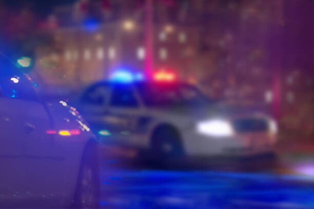Canvas Print US police car at night.
