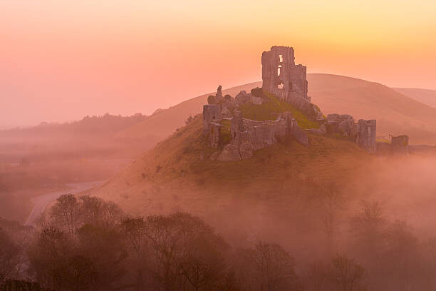 Αυτοκόλλητο Corfe Castle Morning