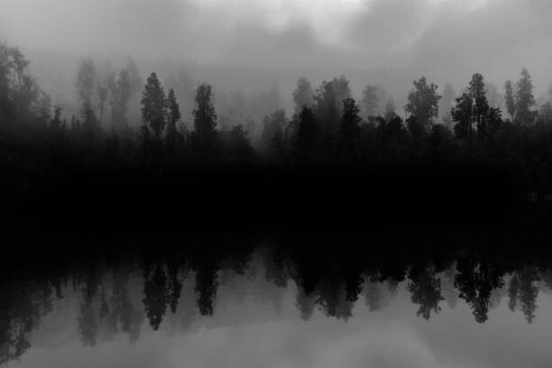 Μπλουζάκι Dark Reflections
