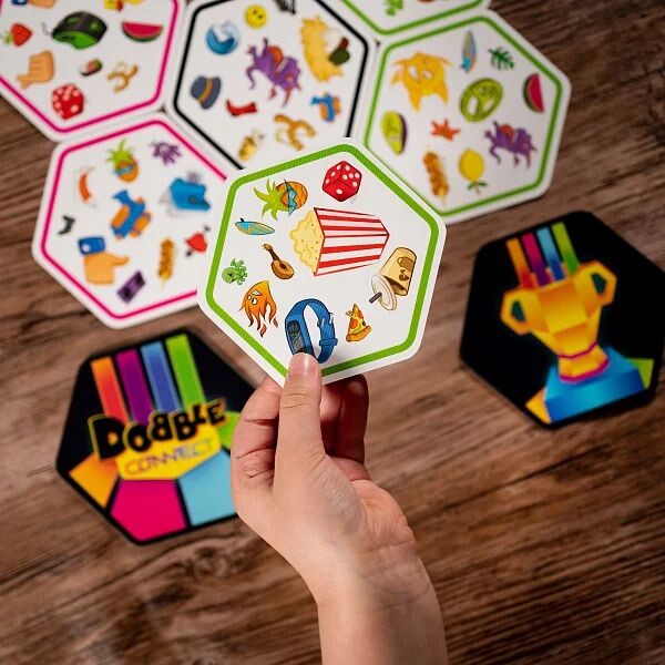 Dobble Connect juego de cartas de atención Asmodee - envío 24/48 horas -   tienda de juegos de mesa familiares