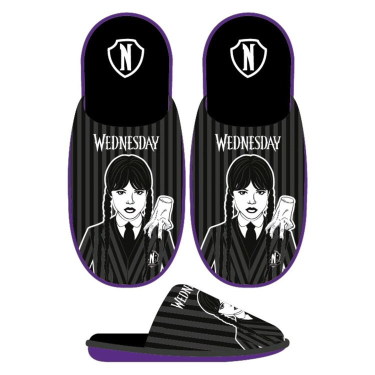 Fashion Slippers Wednesday - Pose with the Thing