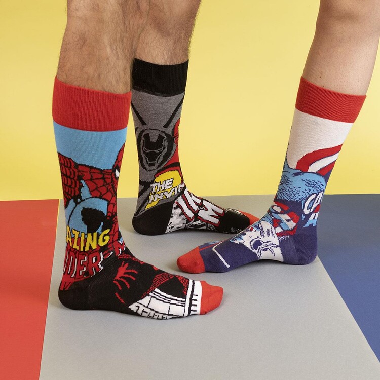 https://cdn.europosters.eu/image/750/fashion/socks-marvel-3in1-set-i121800.jpg