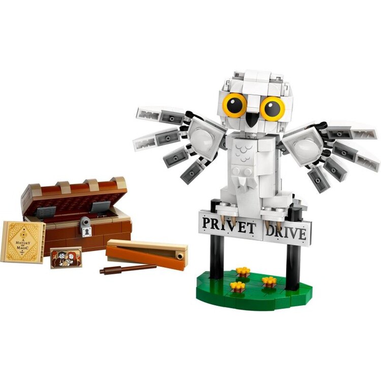 LEGO Harry Potter - Hedwig at Privet Drive 4 76425