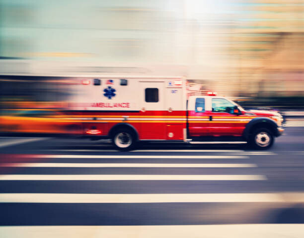 Juliste Ambulance speeding in New York