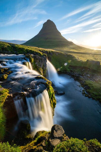 Juliste Kirkjufell and waterfall at sunrise in