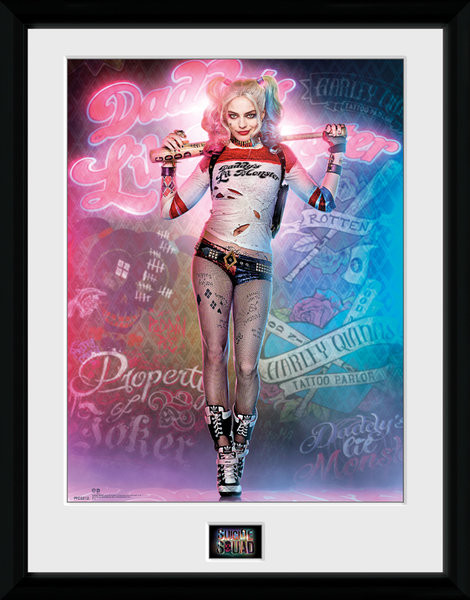 Kehystetty juliste Suicide Squad - Suicide Squad - Harley Quinn Stand