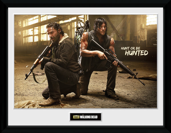 Kehystetty juliste The Walking Dead - Rick and Daryl Hunt