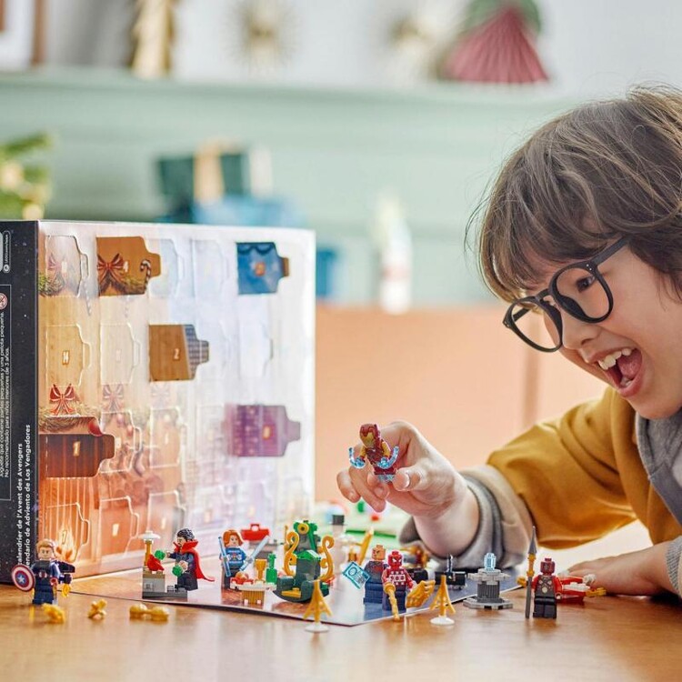 Building Kit Lego - Avengers Advent Calendar, Posters, gifts, merchandise