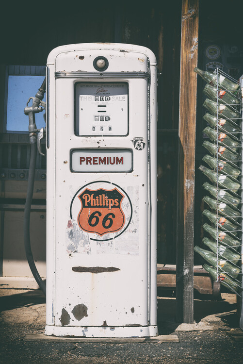 Valokuvataide American West - Gas Station Premium 67