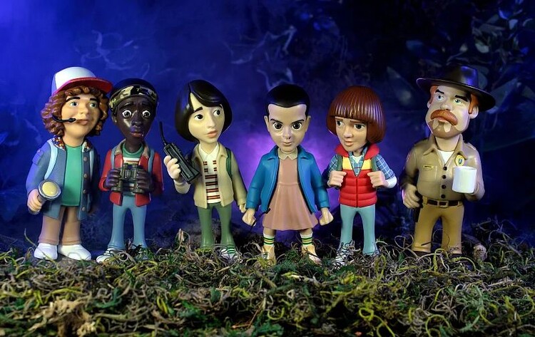 Wholesale Distributor Minix Official Figures Stranger Thing The Witcher  Money Heist - OcioStock