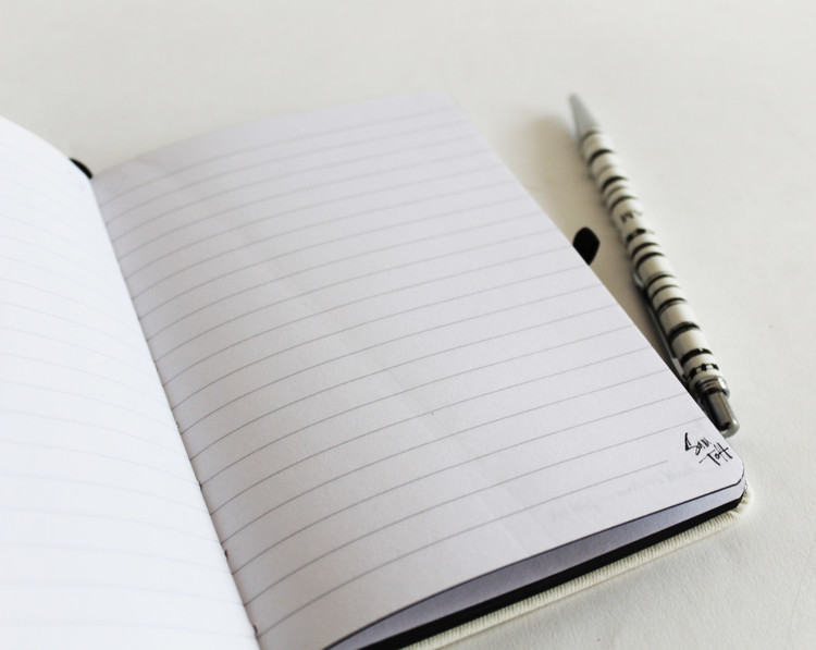 Notebook Sam Toft - Sometimes We Just Sit and Think