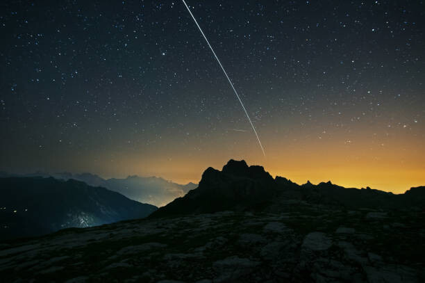 Plakat Scenic view of mountains against sky
