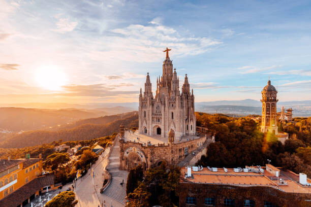 Slika na platnu Tibidabo mountain and Sagrat Cor church