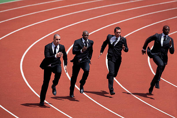 Poster Businessmen runnin g on track