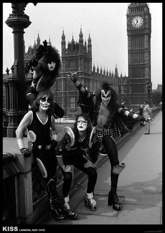 Poster Kiss - London, May 1976
