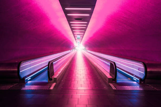 Poster Psychedelic red subway corridor in Paris