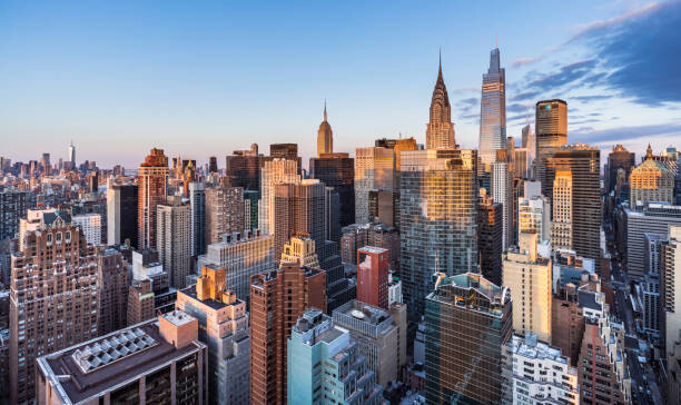 Плакат Sunrise Skyline View of Midtown Manhattan