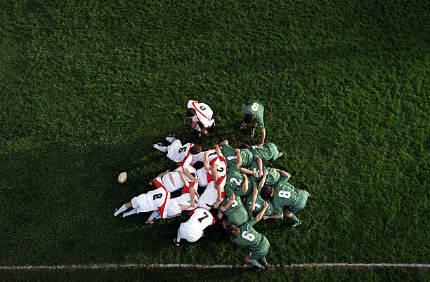 Camisola Rugby scrummage, overhead view