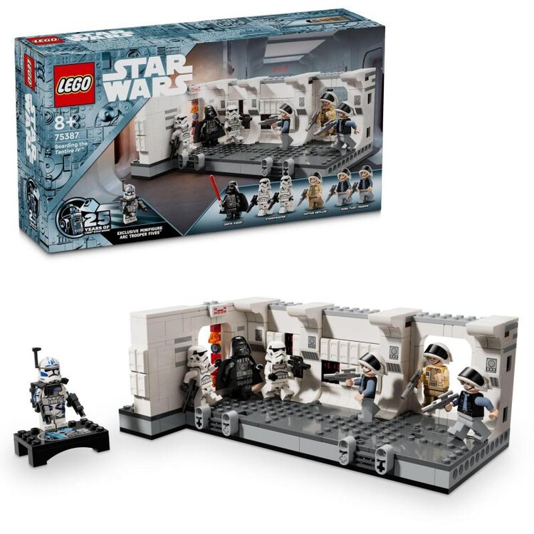 LEGO Star Wars - Boarding the Tantive IV™
