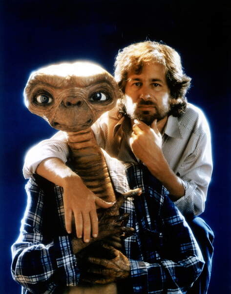 Sticker Steven Spielberg and E.T.