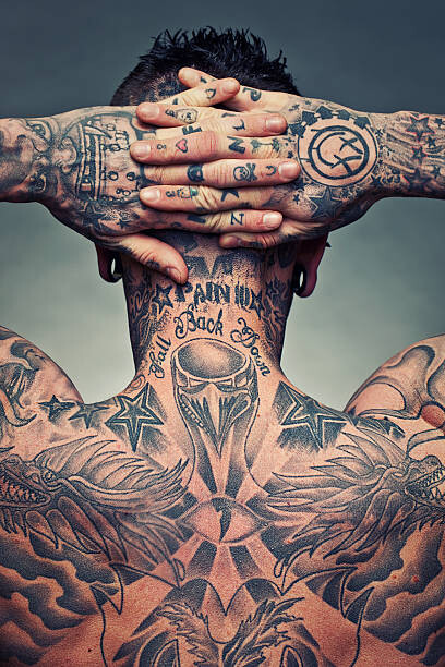 Tattoo artist back, MediaProduction ǀ Одяг та аксесуари для