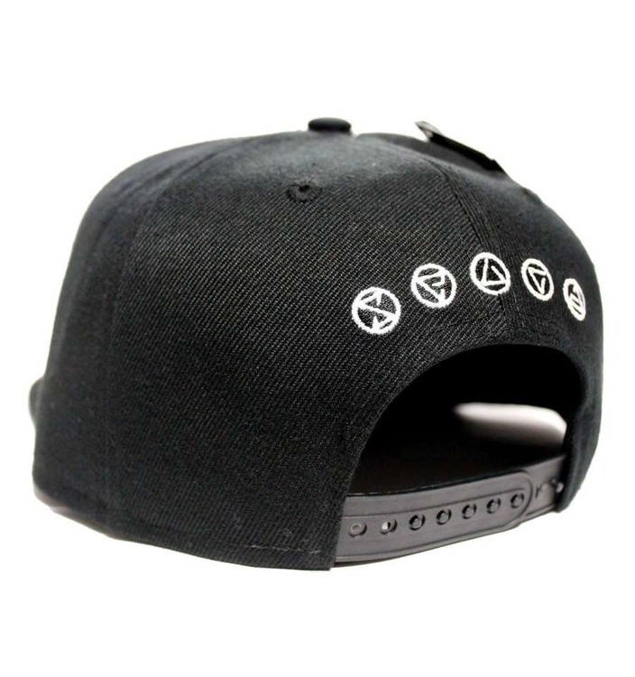 Cap The Witcher - Logo