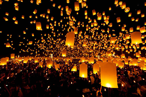 Футболка Yee Peng Chiang Mai, lantern launch