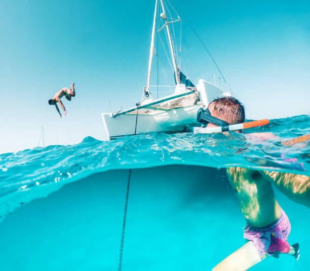 Αφίσα Half underwater view of a man