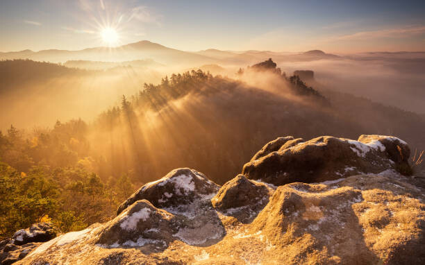 Αφίσα Misty morning,Scenic view of mountains against