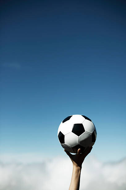 Αφίσα Woman's Hand with a soccer ball