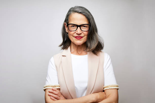 Εκτύπωση καμβά Mature female CEO with arms crossed