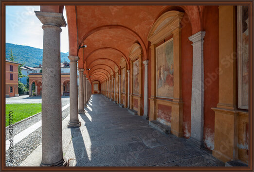 фотографія Cloister of the Church of SS Gervasio and Protasio in Baveno